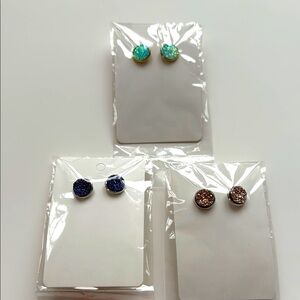 NWT Elegant Multicolor Stud Earrings Set
